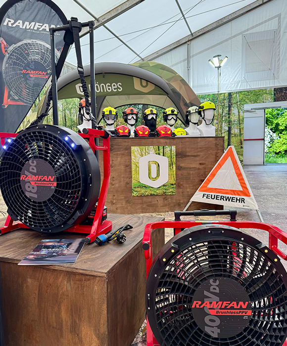 rocDesign - Bild von Dönges Messestand