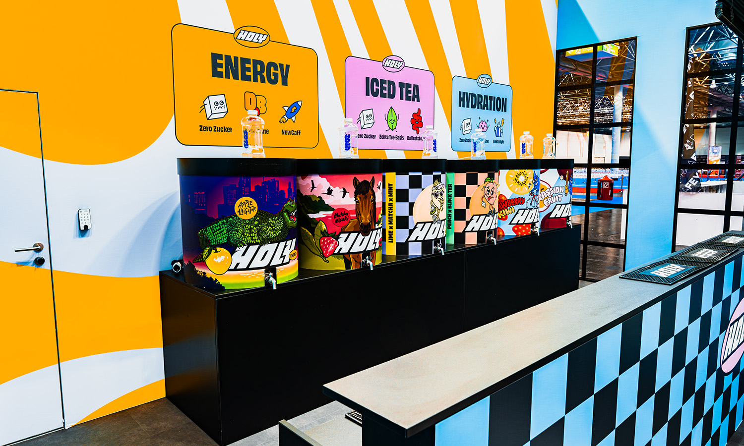 HOLY Messestand auf der DoKomi 2026 von rocDesign – Bild 4