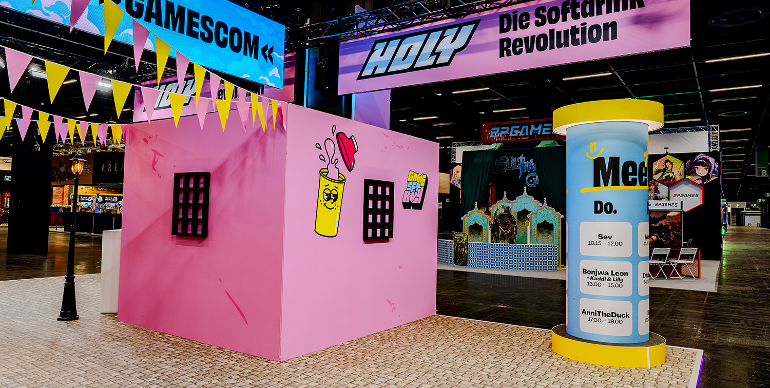 HOLY Messestand auf der gamescom 2026 von rocDesign – Detailansicht 6 HOLY Messestand auf der gamescom 2026 von rocDesign – Detailansicht 6